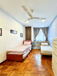 Henry Park (D10), Terrace #566459021